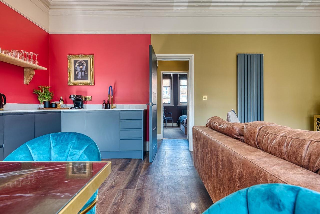 Casa Del Artista - Luxury Apartments, วิทบี ภายนอก รูปภาพ