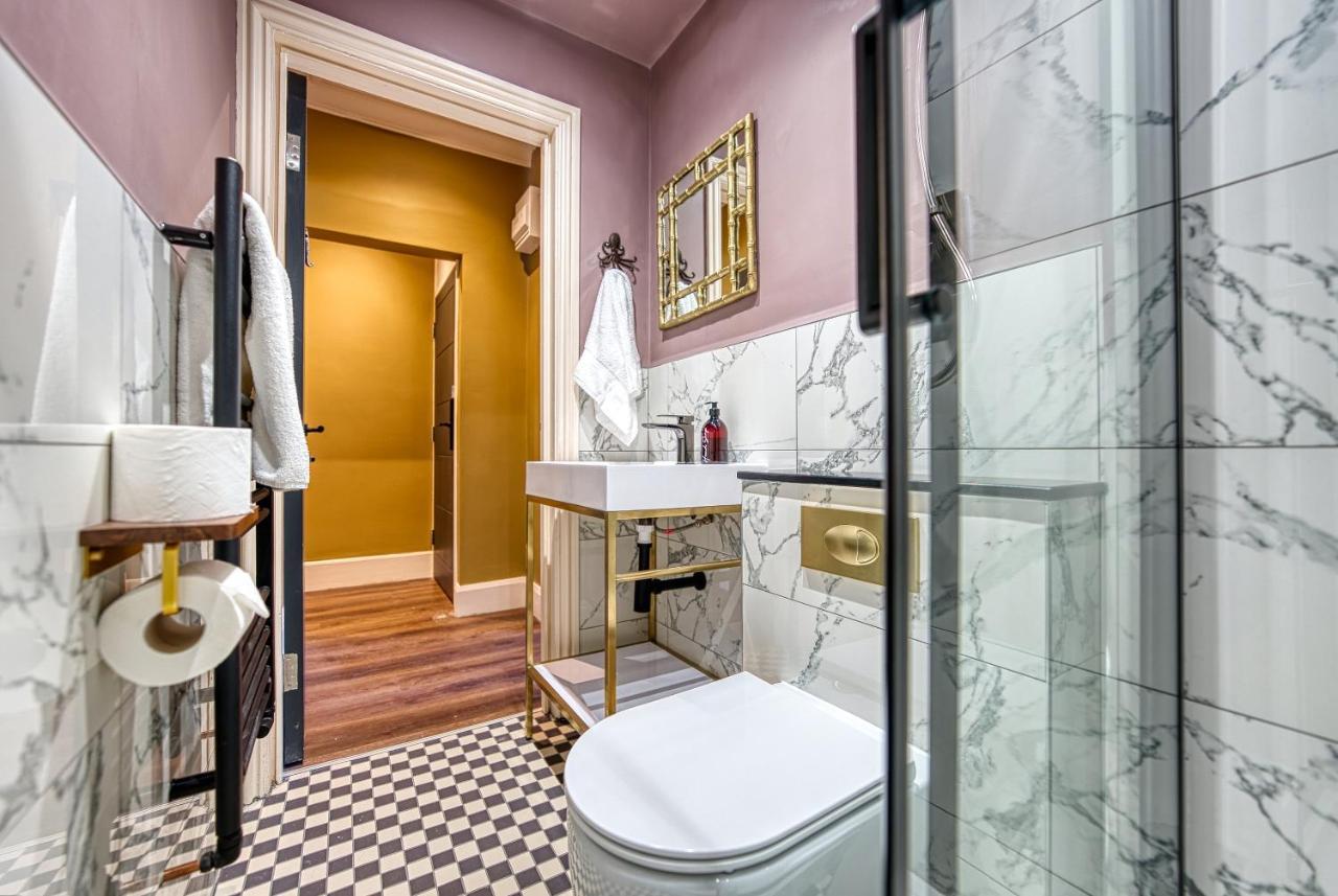 Casa Del Artista - Luxury Apartments, วิทบี ภายนอก รูปภาพ