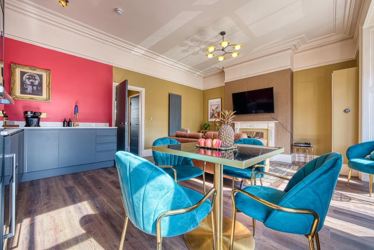 Casa Del Artista - Luxury Apartments, วิทบี ภายนอก รูปภาพ
